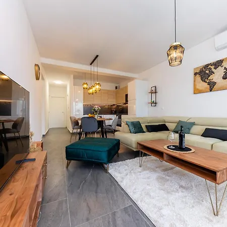 Apartment Seget 36 *